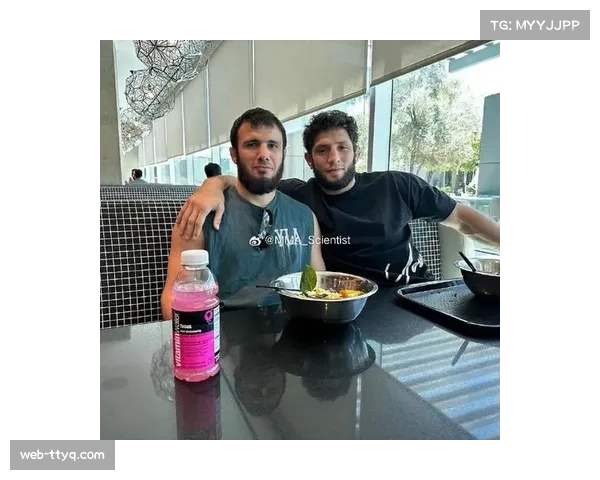 伊克拉姆·阿利斯克罗夫的控制能力引领中亚武术国际化进程