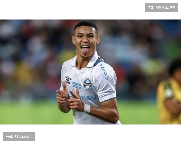 布伦特福德官方确认接受对前锋托尼的报价，球员即将接受体检